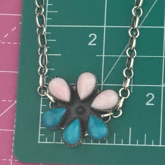 Turquoise pink conch southwestern sterling silver choker necklace - Picture 8 of 16